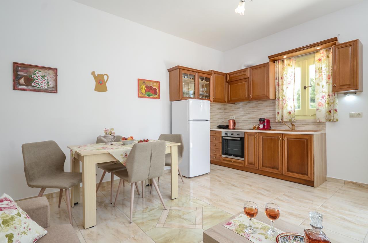 Kapris House Apartment Агиос Прокопиос Екстериор снимка